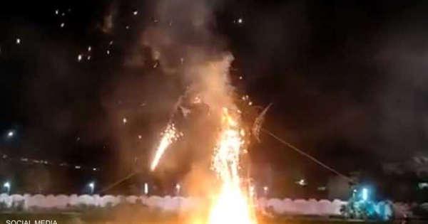 قتلى باحتراق حافلة بالهند.. التهمتهم النيران أثناء نومهم