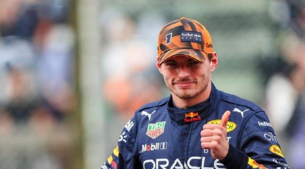 فرستابن يتوج بلقب "فورمولا 1" للمرة الثانية