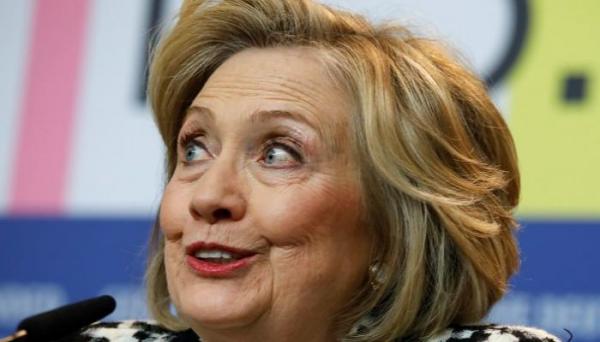 وثائق "هيلاري".. تورط قطري في أزمة هذه الدولة "العربية"