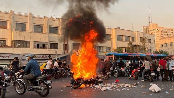 توجيه اتهامات لـ100 من المحتجين بإيران.. وحصيلة القتلى تصل 201