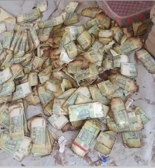 المطالبة بلجنة تحقيق في احتراق قاطرة مرتبات العسكريين في مأرب 