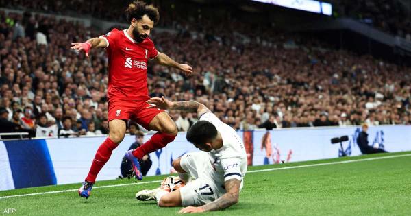 بعد إيقافهما.. "حكما الفضيحة" يعودان إلى الدوري الإنجليزي