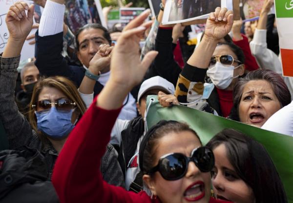 مجموعات حقوقية تدين القمع "المروع" للاحتجاجات في إيران
