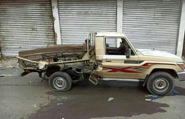 مقتل وإصابة ٤ مواطنين بانفجار عبوة ناسفة وسط مدينة تعز