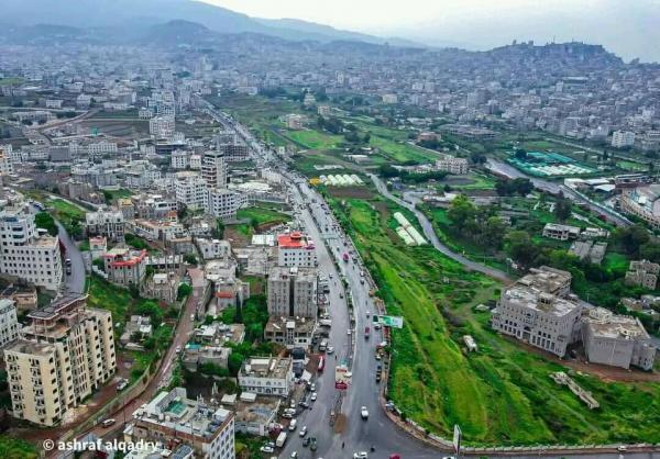 إب.. اغتيال شيخ قبلي أمام منزله في ظروف غامضة