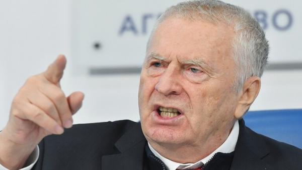 متى سيهدأ العالم؟.. تنبؤات جيرينوفسكي: 5 دول ستؤمن استقراره لكن الطريق مليئة بالدماء