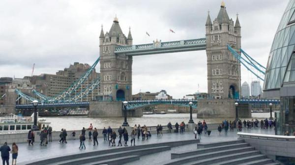 لندن في قصائد تستكشف وجهها الآخر