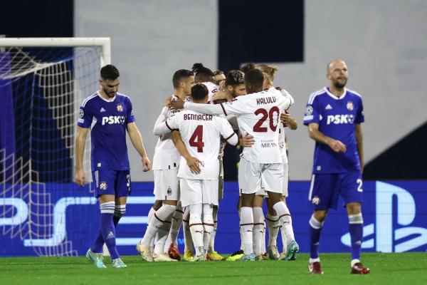 ميلان يحيي آماله في التأهل بدوري الأبطال بفوزه 4-صفر على زغرب