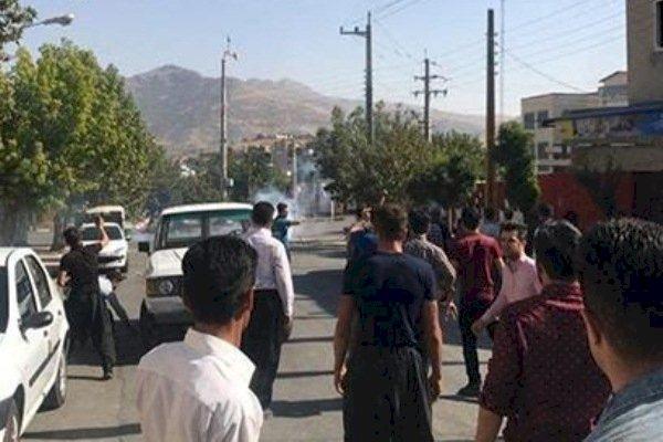 غضب في مهاباد الإيرانية.. وقوات الأمن تقتل 3 متظاهرين