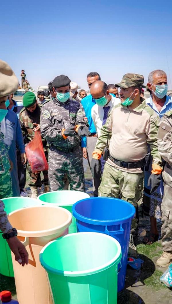 أمن عدن يتلف كوكايين "الحوثي" -(شاهد الصور)