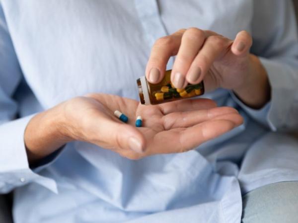 صحة عدن تكشف عن غش في أدوية تستخدم بعد القسطرة القلبية