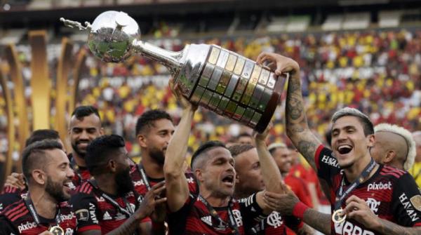 فلامنغو بطلاً لكأس ليبرتادوريس للمرة الثالثة