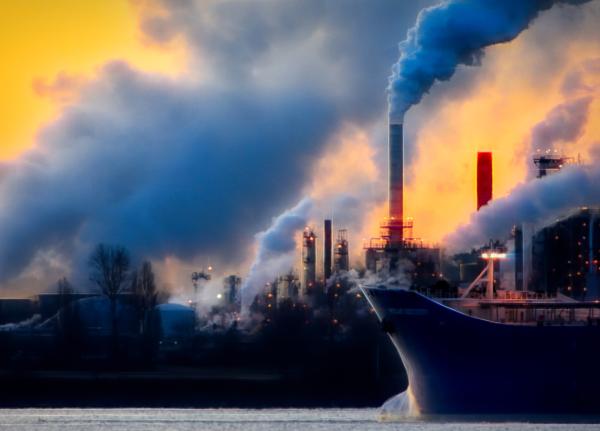 مساع أوروبية وبريطانية لحظر دعم مشاريع الوقود الأحفوري الأجنبية