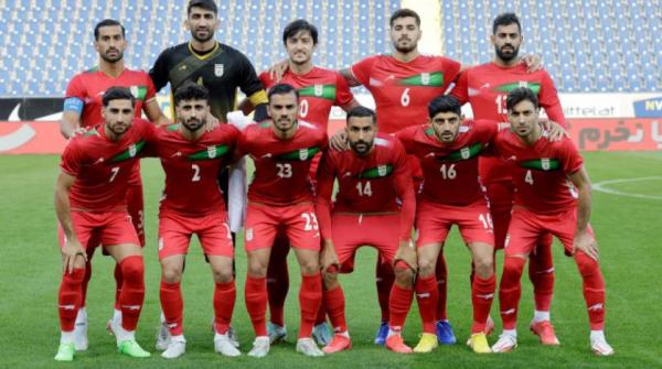 رياضيون إيرانيون يسعون لمنع منتخب بلادهم من المشاركة بكأس العالم