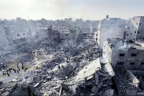 قتلى وجرحى بقصف إسرائيلي على منطقة الفالوجا بمخيم جباليا