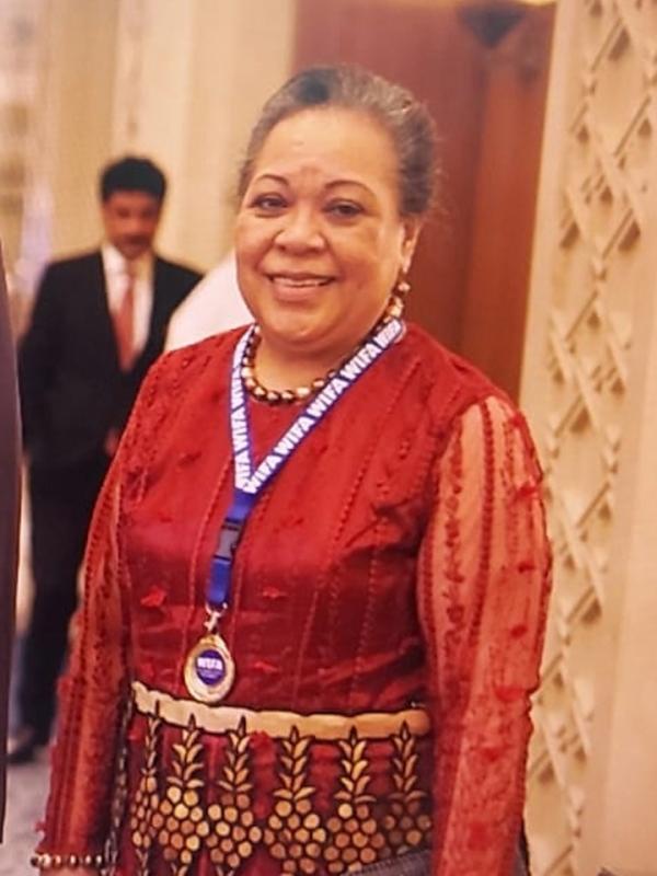 ملكة تونغا رئيسة فخرية لاتحاد ويفا لكرة القدم 