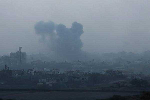 20 قتيلا في قصف إسرائيلي بالمدفعية استهدف مدرسة شمال غزة