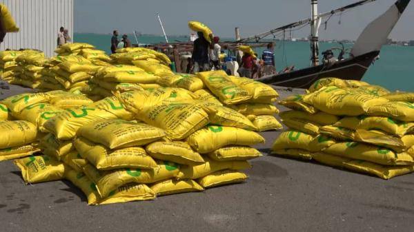 بالصور.. خفر السواحل تحبط تهريب شحنة مواد تصنيع متفجرات في البحر الأحمر والمهرِّبون يكشفون عن شبكات لمليشيات الحوثي