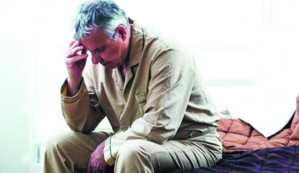 قلة النوم تؤدي إلى «الزهايمر»