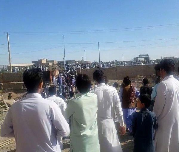 تجدد التظاهرات جنوب شرقي إيران.. والأمن يطلق الرصاص الحي