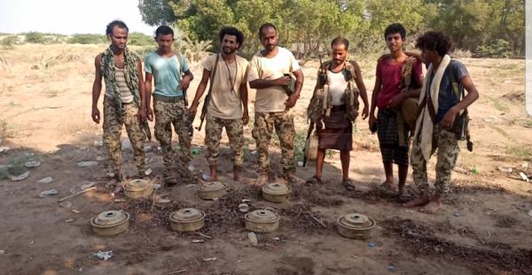 تفكّكيك ألغام الحوثي بمحيط مطار الحديدة الدولي