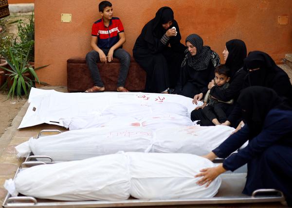 حرب إسرائيل على غزة تحصد أرواح 11240 فلسطينياً من المدنيين