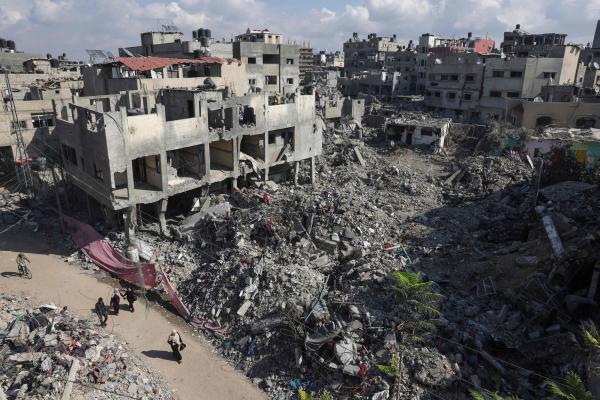 مأساة طفل في غزة.. أحمد تعرض للقصف مرتين وأصبح يتيما مبتور الساقين