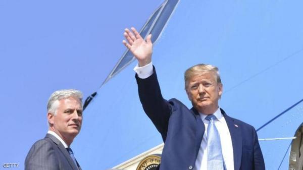 مقرب من ترامب: يبدو أن بايدن هو الفائز