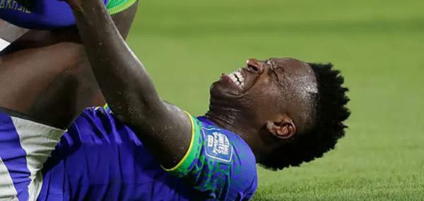 ريال مدريد يتلقى ضربة جديدة بإصابة فينيسيوس