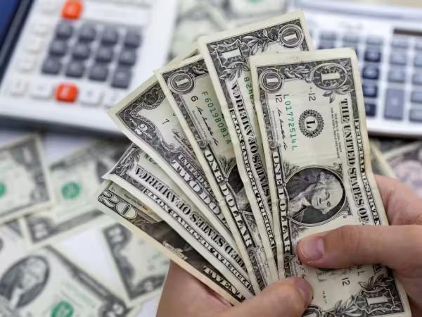 أكثر من مبرر لتيسير السياسات النقدية في أمريكا وأوروبا