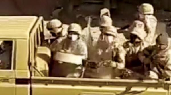 إيران تصعد حملة القمع في المناطق الكردية مع اشتداد الاحتجاجات