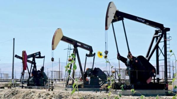 النفط يقتنص أول مكاسب أسبوعية بعد 3 أسابيع من التراجع