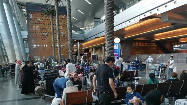 دولة عربية تجلي رعاياها من قطر