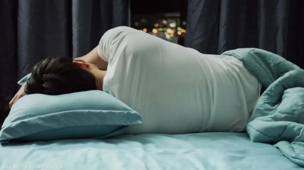 "علامة ليلية" تنبه إلى إصابة محتملة بالسرطان.. لا تتجاهلها