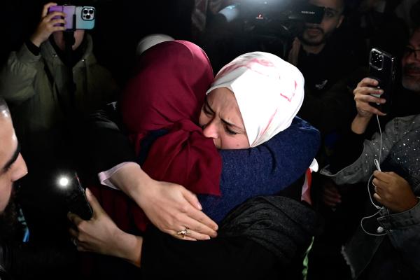 الإفراج عن 30 معتقلاً فلسطينياً في سادس أيام الهدنة
