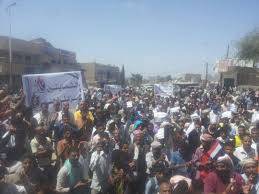 مسيرة حاشدة في الترية احتفاء بذكرى الاستقلال وتأكيداً على وحدة الصف في مواجهة الإنقلاب