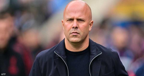 تقرير يوضح لحظة "انقلاب" سلوت على محمد صلاح