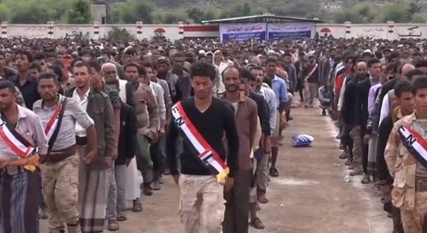 الأحزاب والتنظيمات السياسية بتعز تدين التحشيد العسكري للمخلافي في يفرس