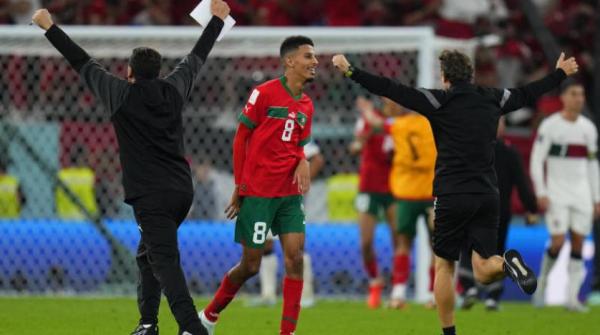 المغرب يطيح بالبرتغال ويبلغ قبل نهائي كأس العالم في إنجاز تاريخي