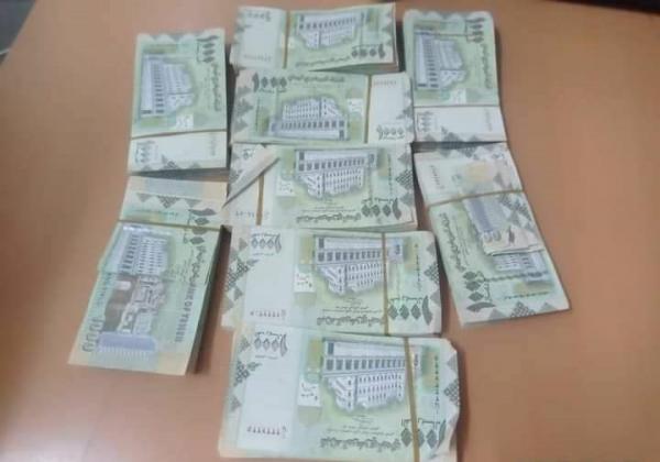 القبض على عصابة تزوير العملة بالشمايتين في تعز