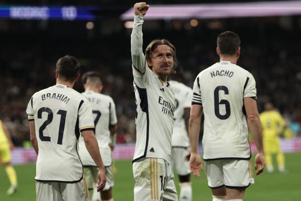 مودريتش يقود ريال مدريد لفوز كاسح على فياريال