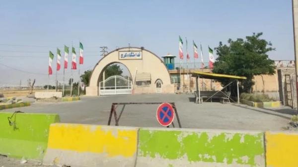 إيران.. قتيل و17 جريحاً في أحداث شغب داخل سجن كرج