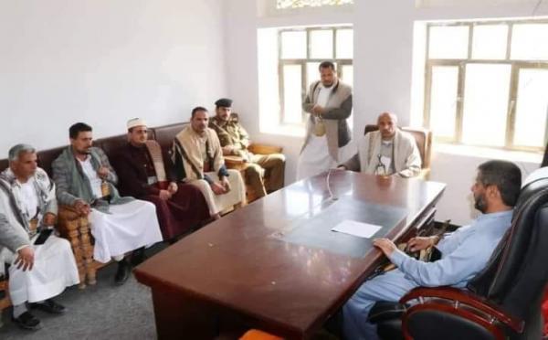 قيادي حوثي يطلق سراح عصابة حرابة وتقطع في ذمار