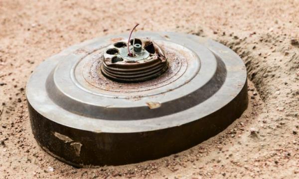 استشهاد وإصابة 3 أطفال بلغم حوثي في الحديدة