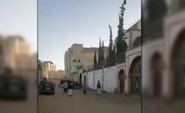 الحوثي يهدد بنسف منزل رئيس الجالية اليمنية بأمريكا
