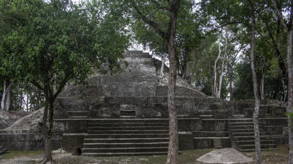 اكتشاف "مملكة مدفونة" عمرها ألفا عام لحضارة المايا تضم ملاعب وأهرامات في غواتيمالا