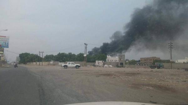 مليشيا الحوثي تواصل خروقاتها في الحديدة.. سقوط شهداء وجرحى مدنيين وتدمير منازل في قصف حوثي على الدريهمي..! – (تفاصيل)