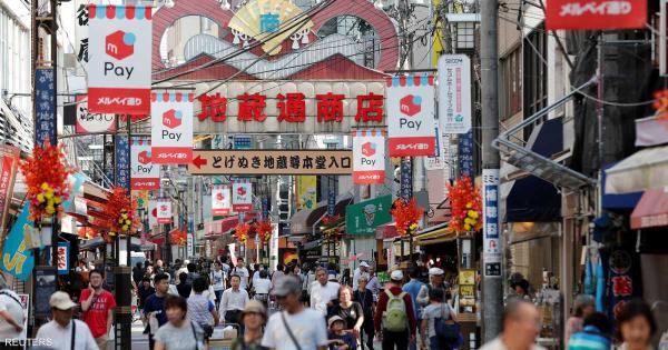 الحكومة اليابانية ترفع توقعات النمو بدعم التحفيز والاستثمار