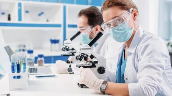 علماء الأحياء يطورون اختبارا للدم بقدرة عالية على تشخيص مرض ألزهايمر