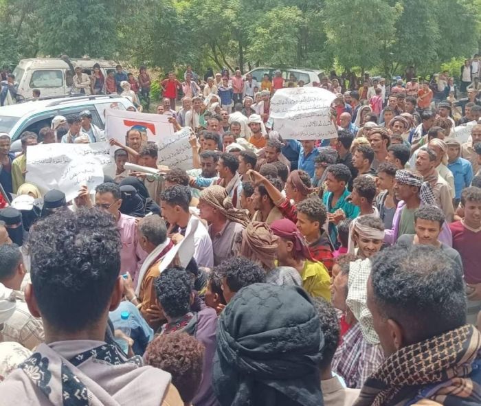 خروج محطة عدن الكهربائية عن الخدمة وتظاهرات غاضبة بلحج والضالع و ابين